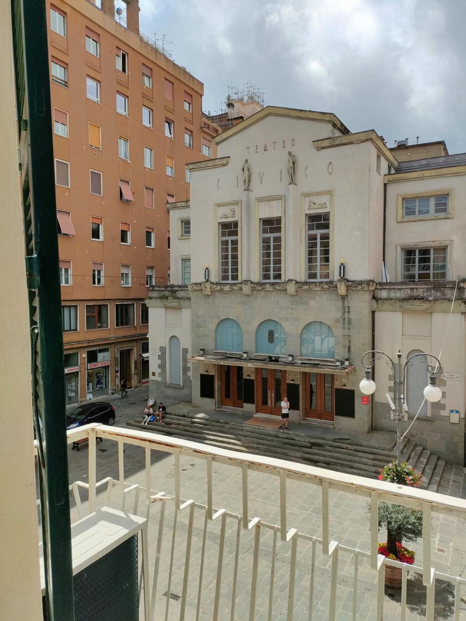 Il Balcone Sul Teatro Lejlighed La Spezia Eksteriør billede